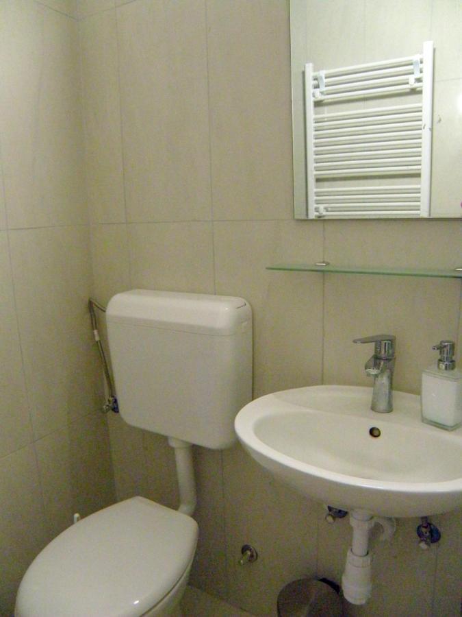 Lada Apartmani Novalja Eksteriør billede